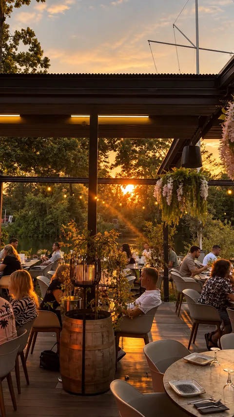 Terrasse · Âu Lac